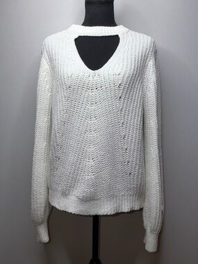 Almost Famous White Knit Open-Cut V-neck Sweater Size M Medium